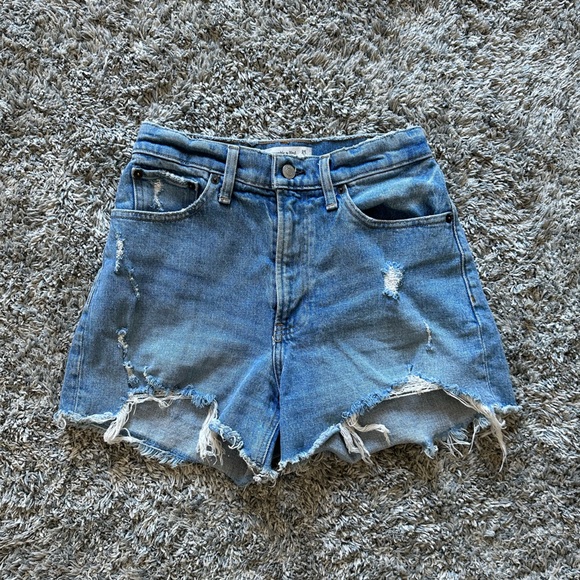 Abercrombie & Fitch Pants - Abercrombie and Fitch high rise mom curve love jean shorts